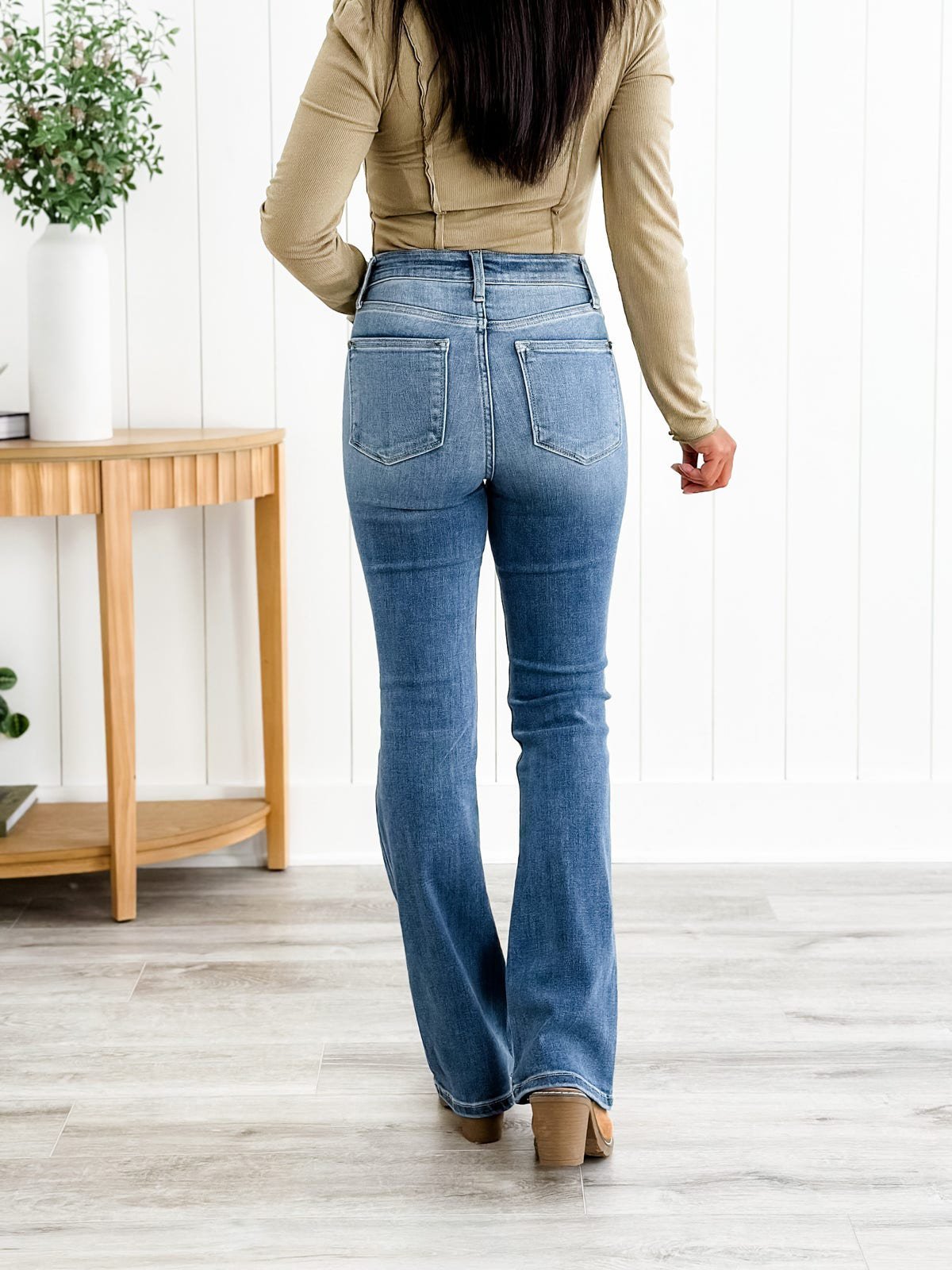 👖Holy Grail Tummy Control Bootcut Jeans🔥